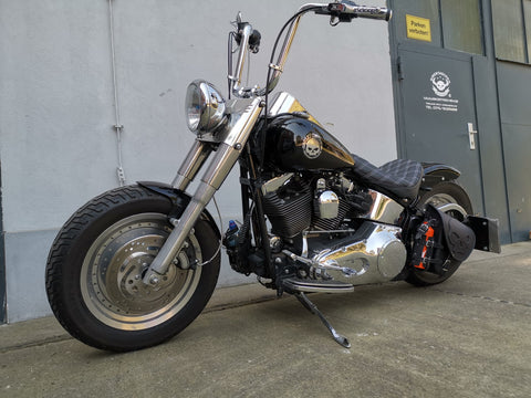 Diablo Skull Schwarz Schwingentasche mit Flaschenhalter passend für Harley-Davidson Softail