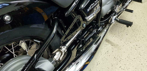 Swingarm bracket suitable for BMW R18 Right side