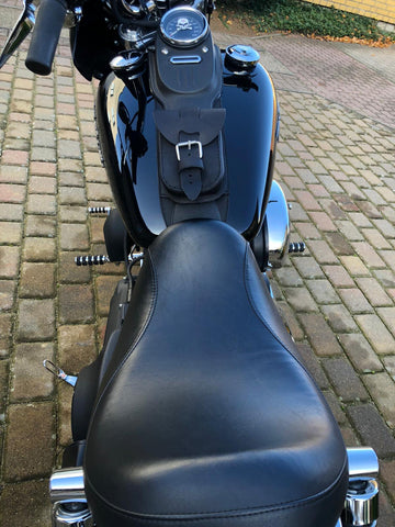 Tankpad black suitable for Harley-Davidson Dyna Street Bob Lowrider until 2017