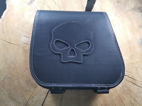 Hercules Skull Silver + holder XL suitable for Softail from 2018 to date