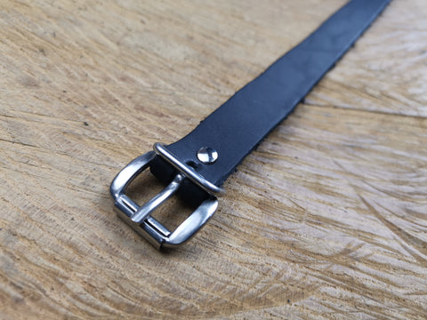 Leather strap mounting strap with buckle 70cm in black