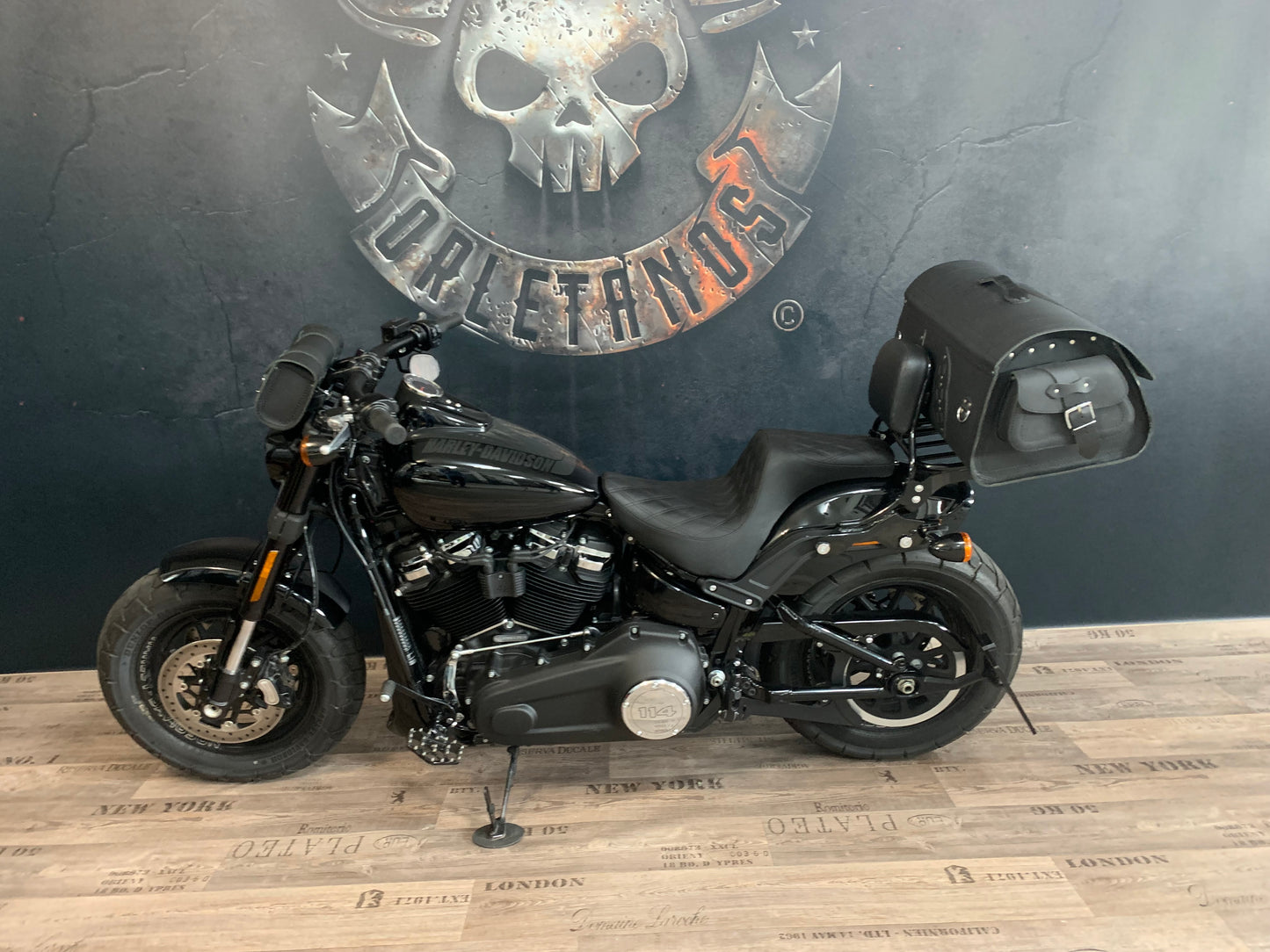 Gepäckkoffer "BIG SKULL" 42L schwarz