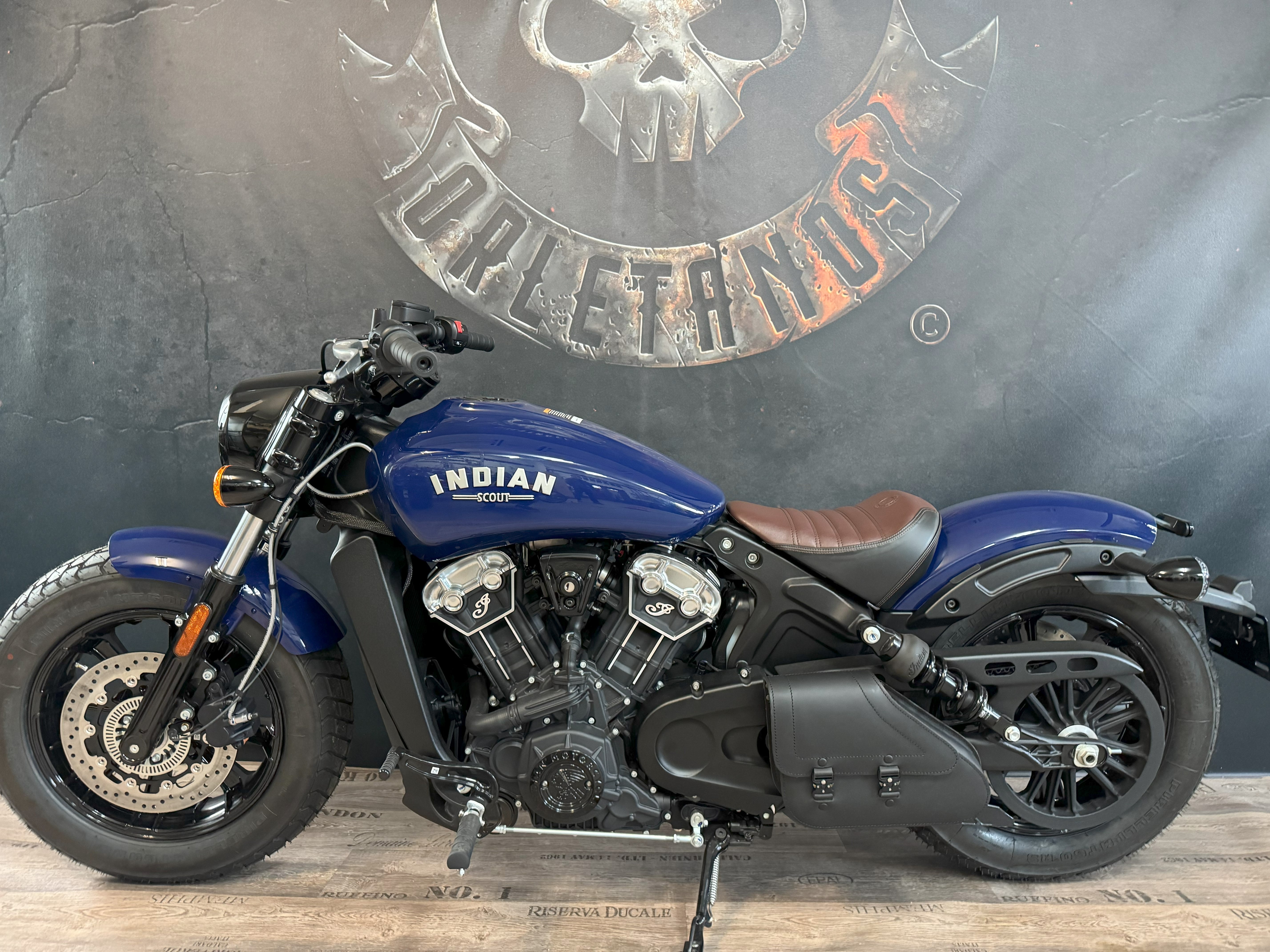 Manitou schwarz Schwingentasche inkl. Halter passend für Indian Scout