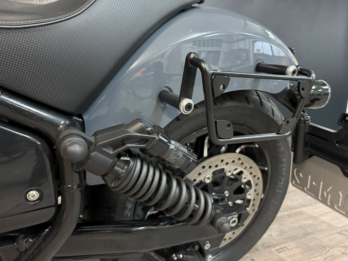 Taschenhalterung Chief XL links