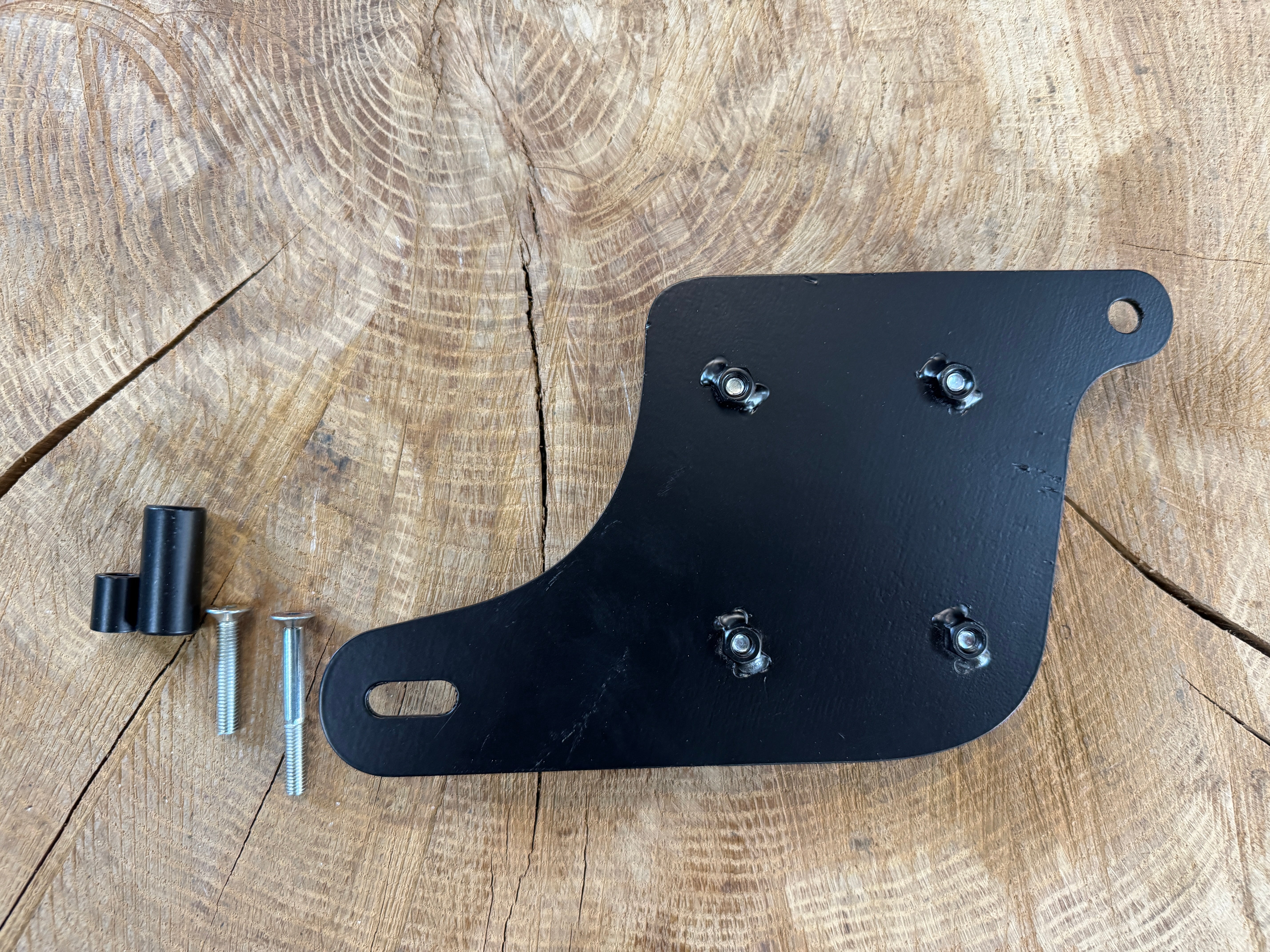 ANUK schwarz Schwingentasche inkl. Halter passend für Indian Scout