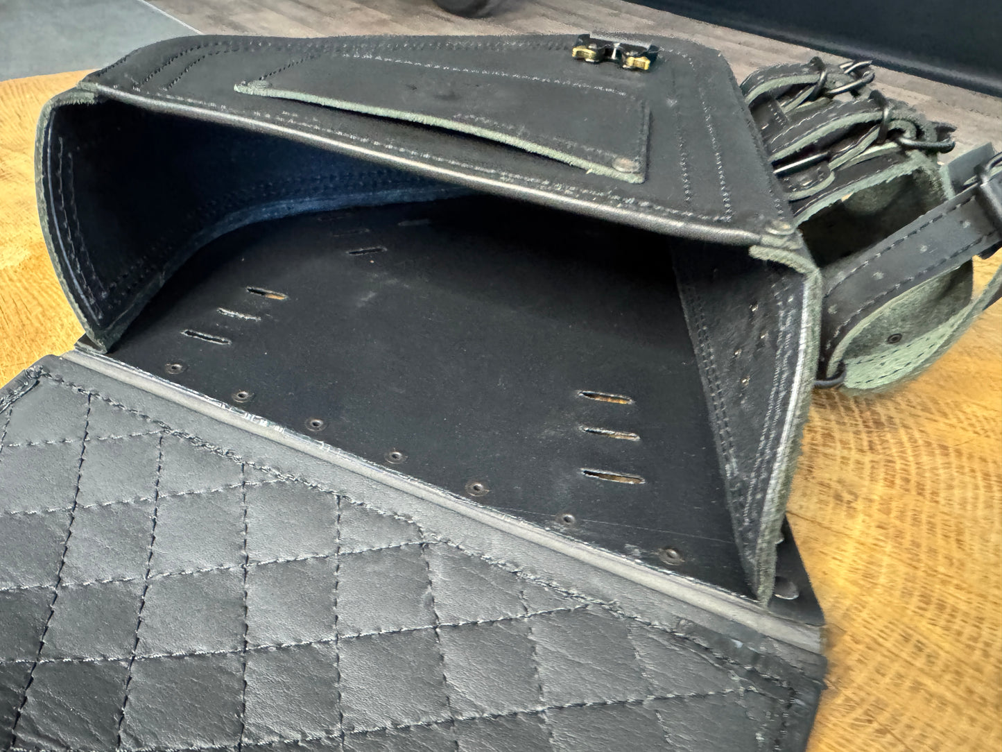 Diablo Blackline gesteppt