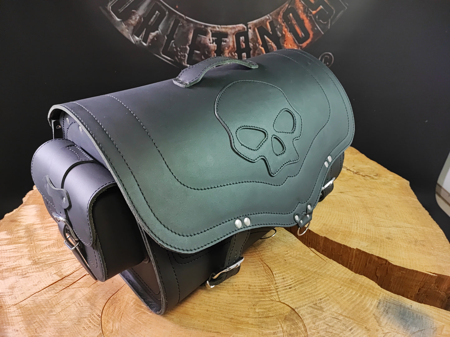 Gepäckkoffer "BIG SKULL" 42L schwarz