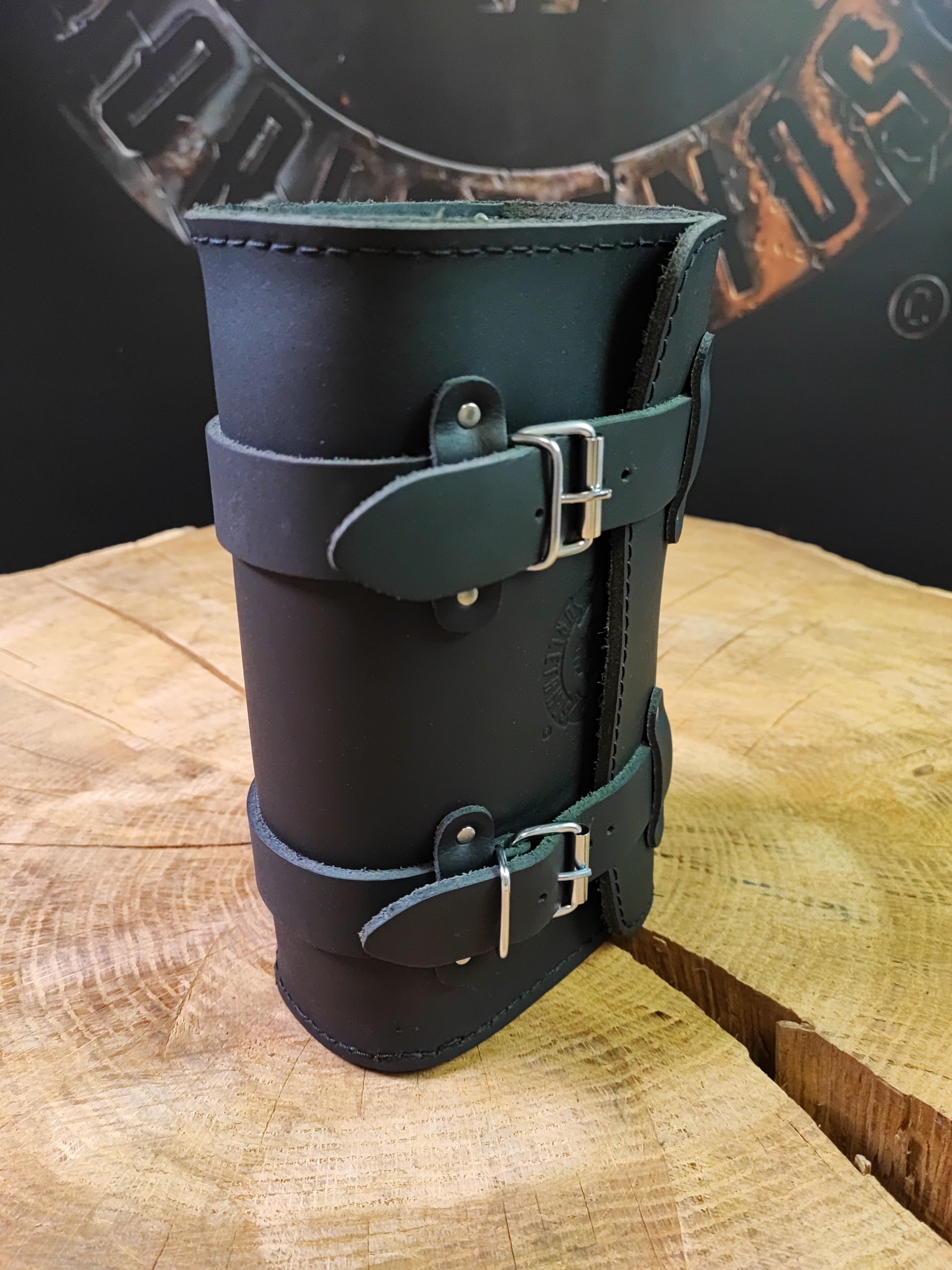 JUNO Werkzeugtasche in Schwarz