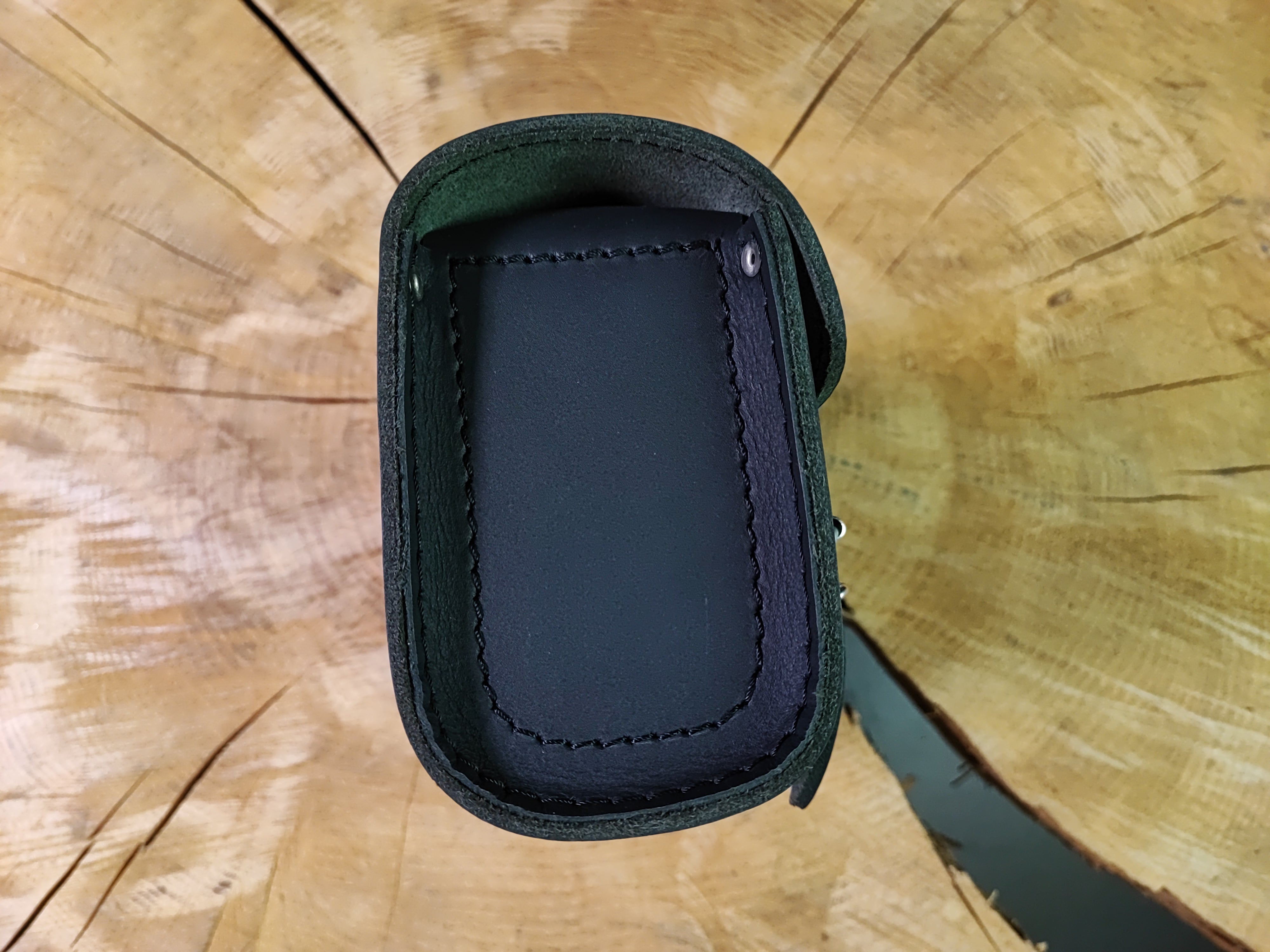 JUNO Werkzeugtasche in Schwarz