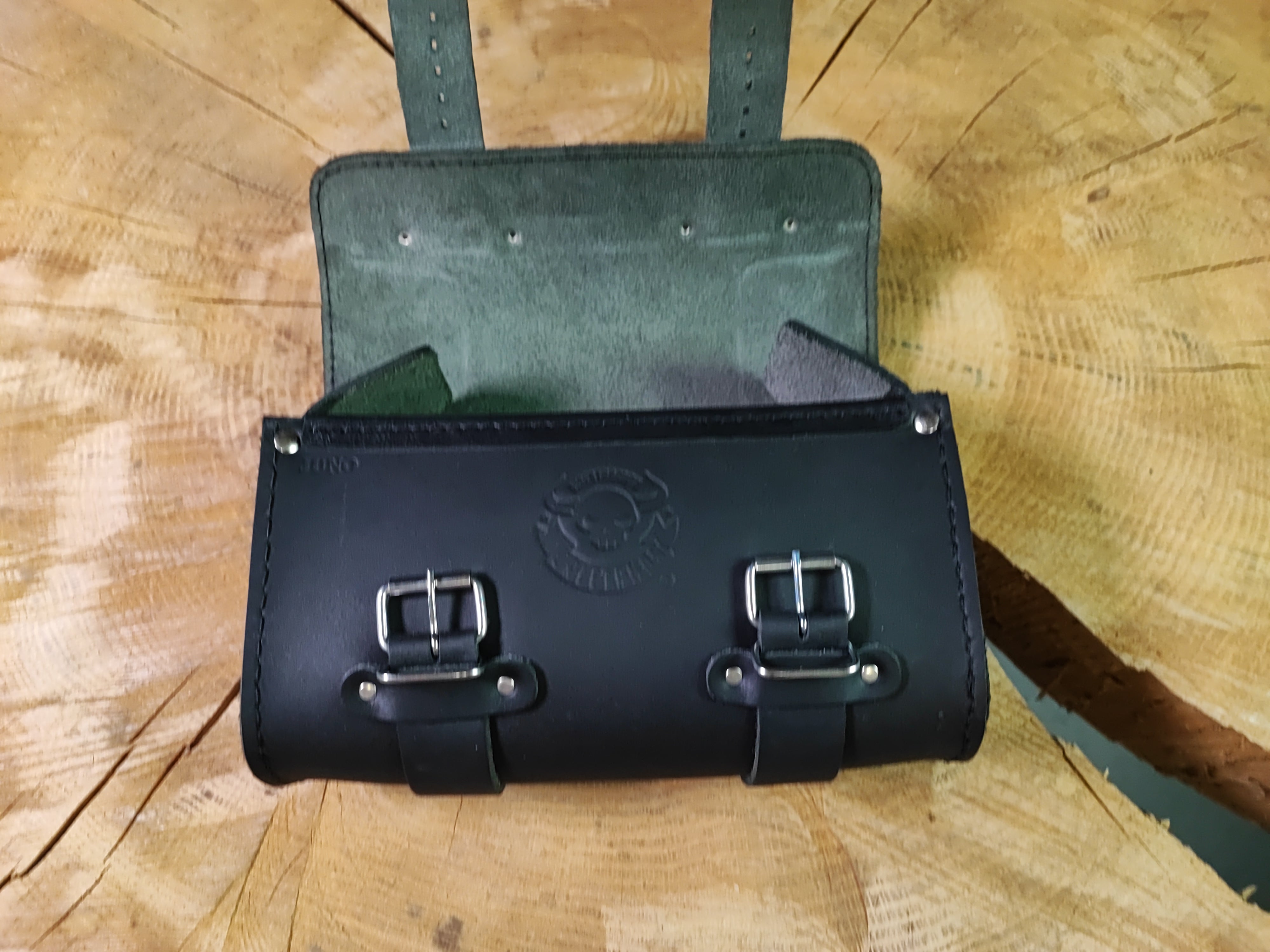 JUNO Werkzeugtasche in Schwarz