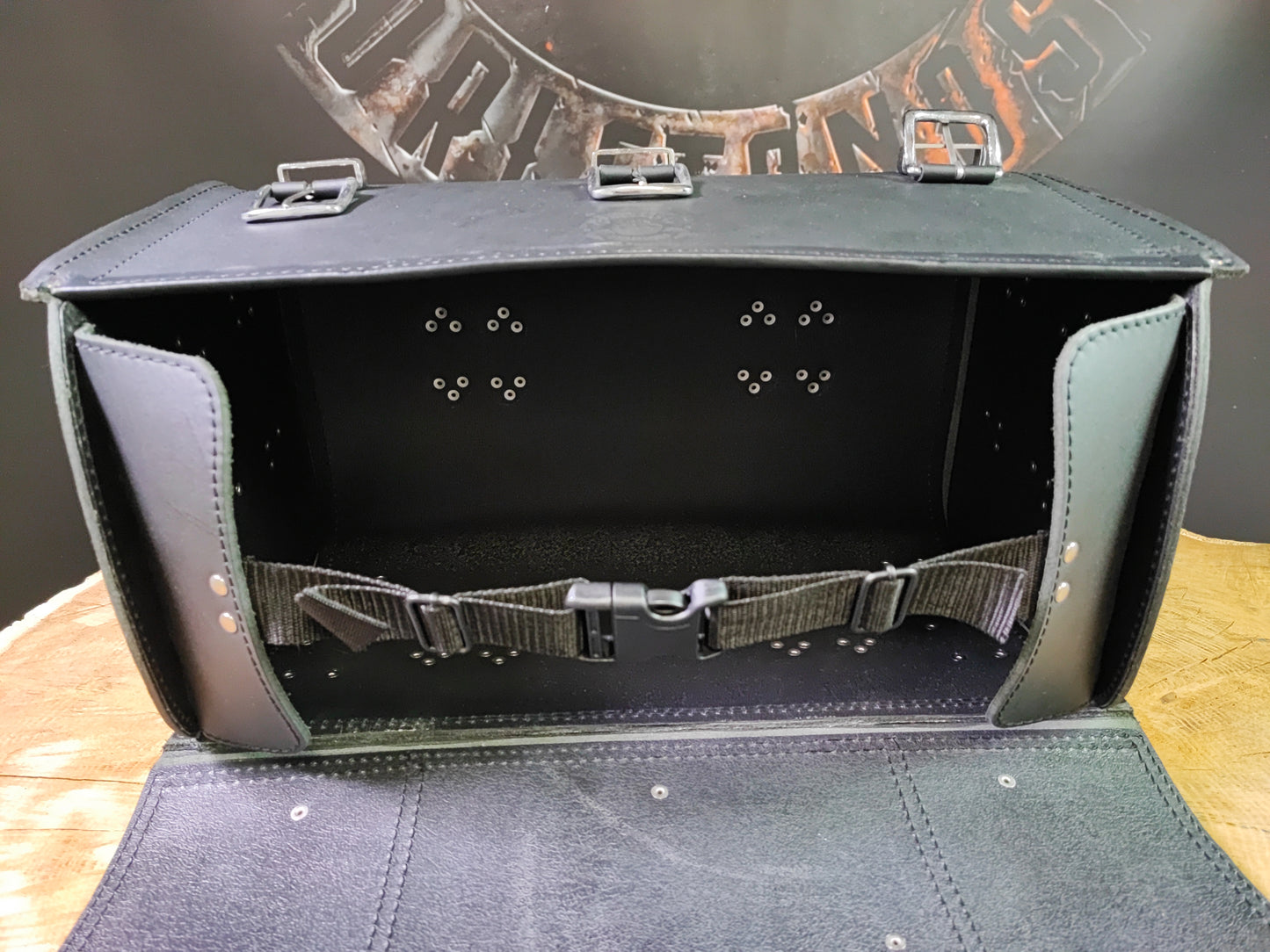 Gepäckkoffer "Thor" 30L Schwarz