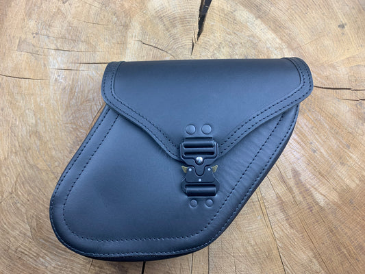 Dynamite Blackline M Rechts Seitentasche passend für Harley-Davidson Street Bob bis 2017