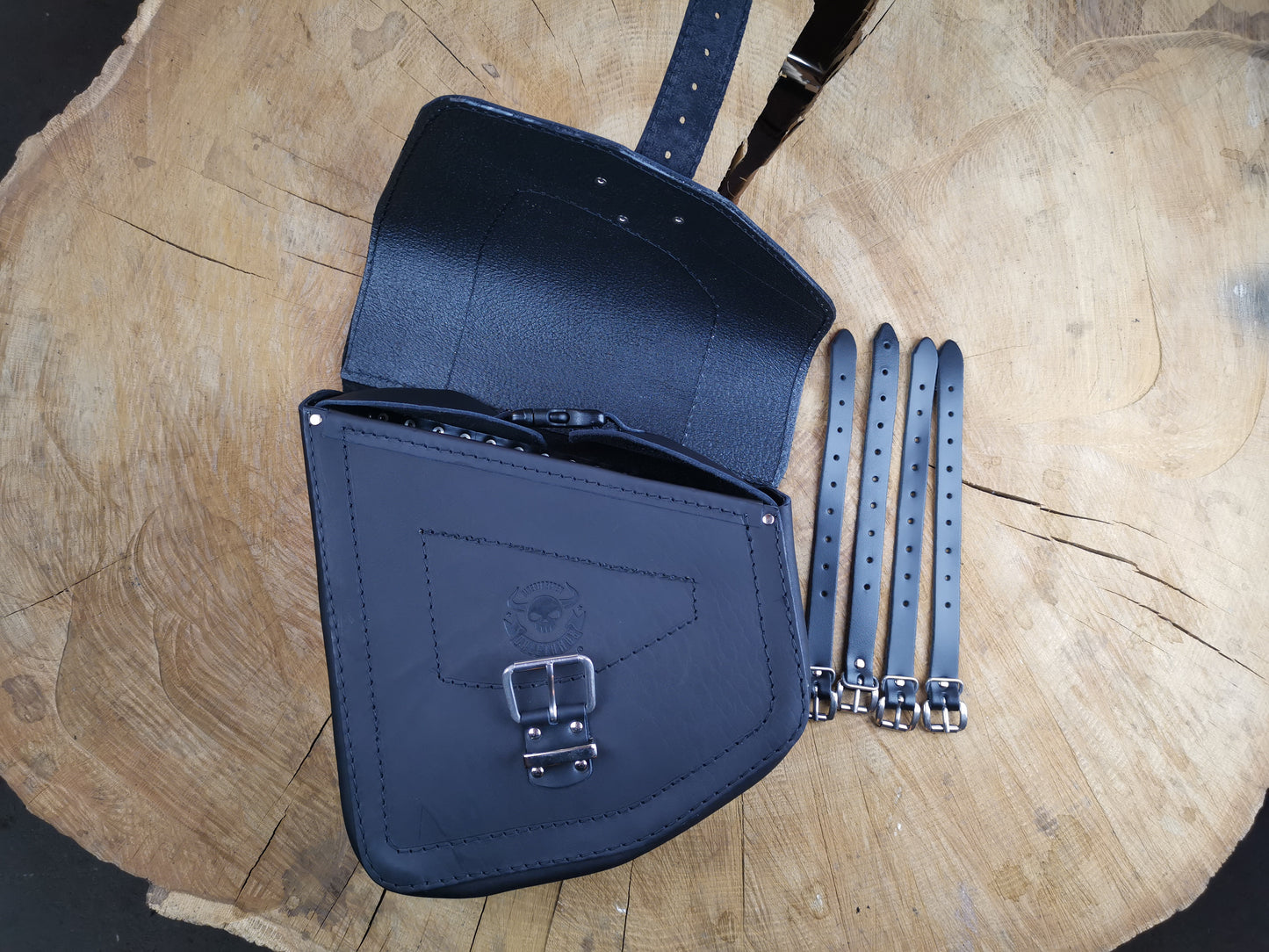 Odin schwarz + Halter bis 2017