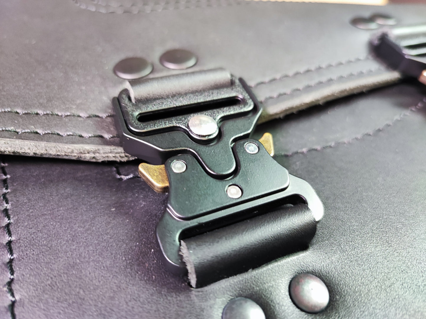 Bullet Blackline + Halter ab 2018