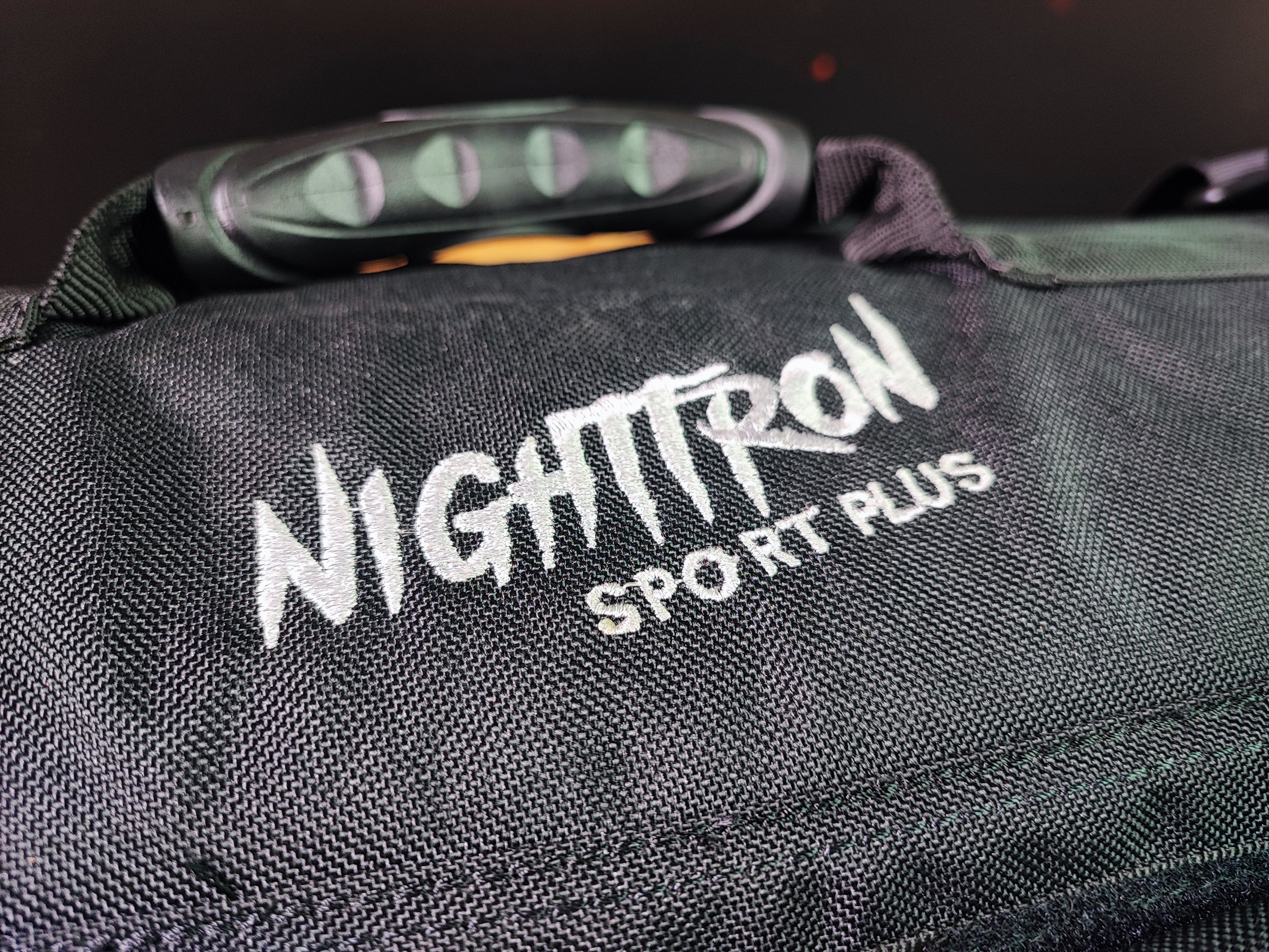 NIGHTTRON SPORT PLUS 38L universelle Reisetasche für Sissybar oder Gepäckträger