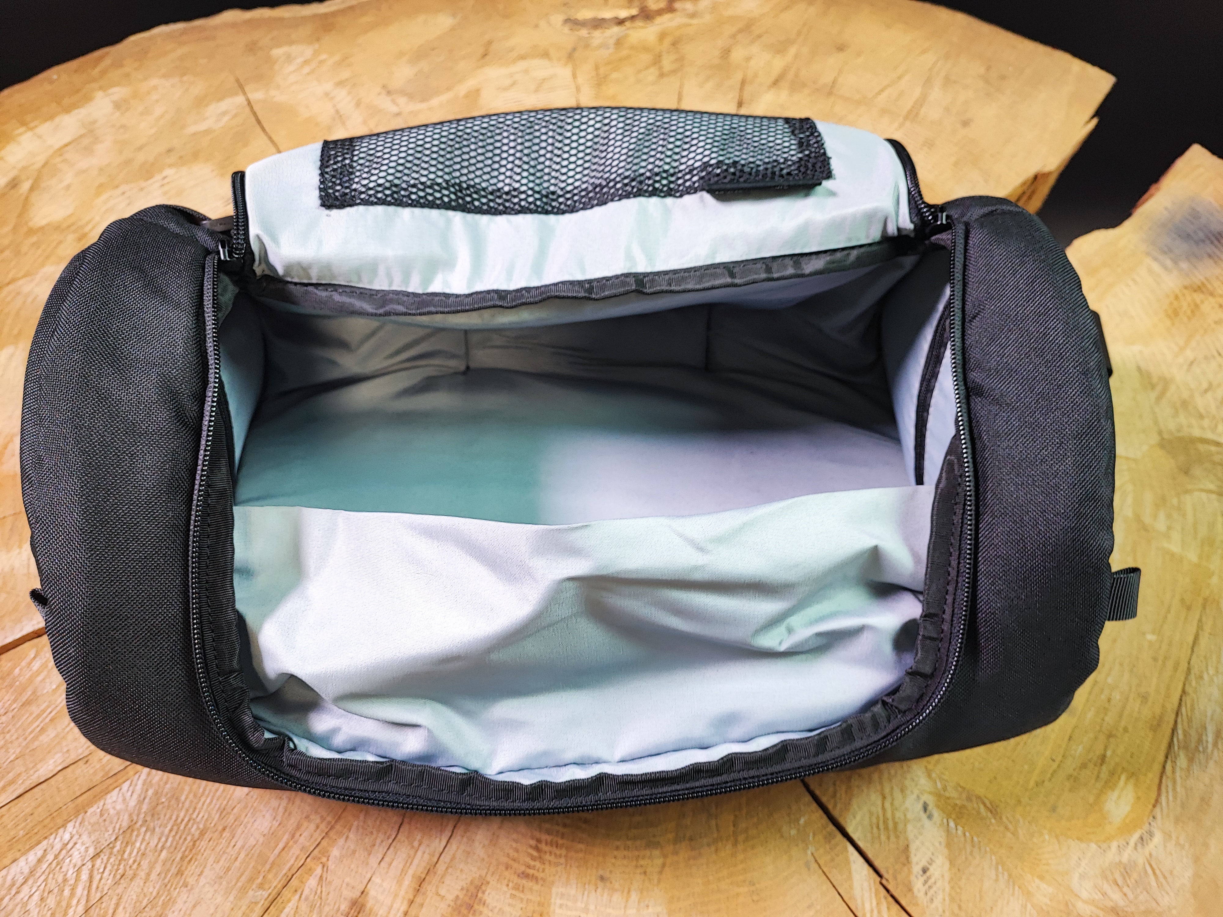 NIGHTTRON SPORT PLUS 38L universelle Reisetasche für Sissybar oder Gepäckträger