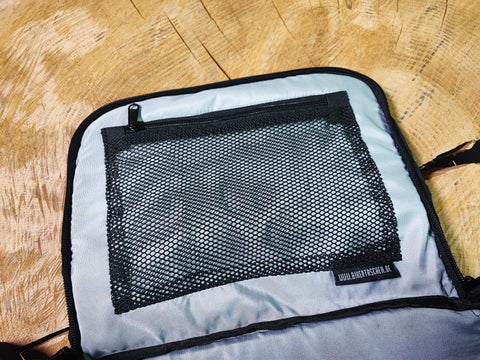 NIGHTTRON SPORT 19L universelle Reisetasche für Sissybar oder Gepäckträger
