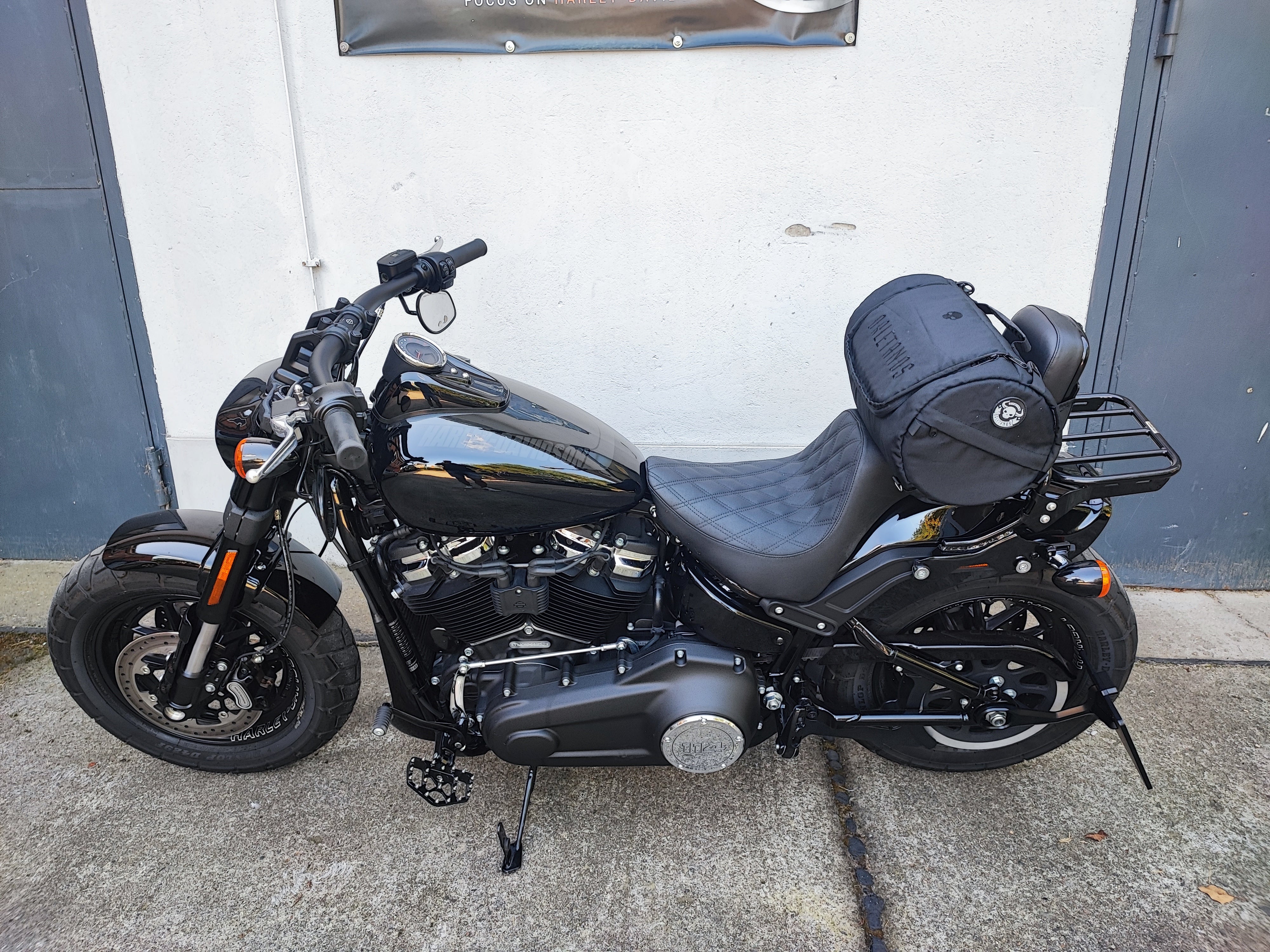 NIGHTTRON SPORT 19L universelle Reisetasche für Sissybar oder Gepäckträger