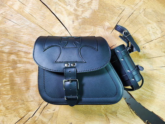 Dyna Malteser schwarz Schwingentasche mit Flaschenhalter passend für Harley-Davidson Street Bob