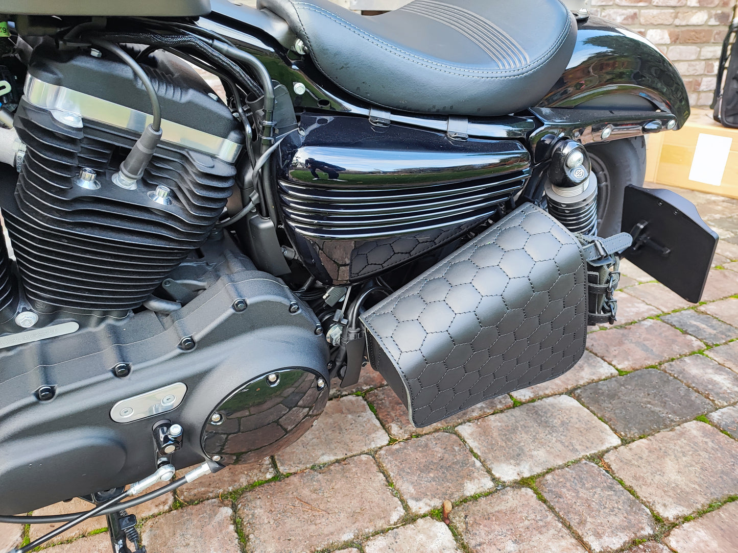 Clean Comb Blackline