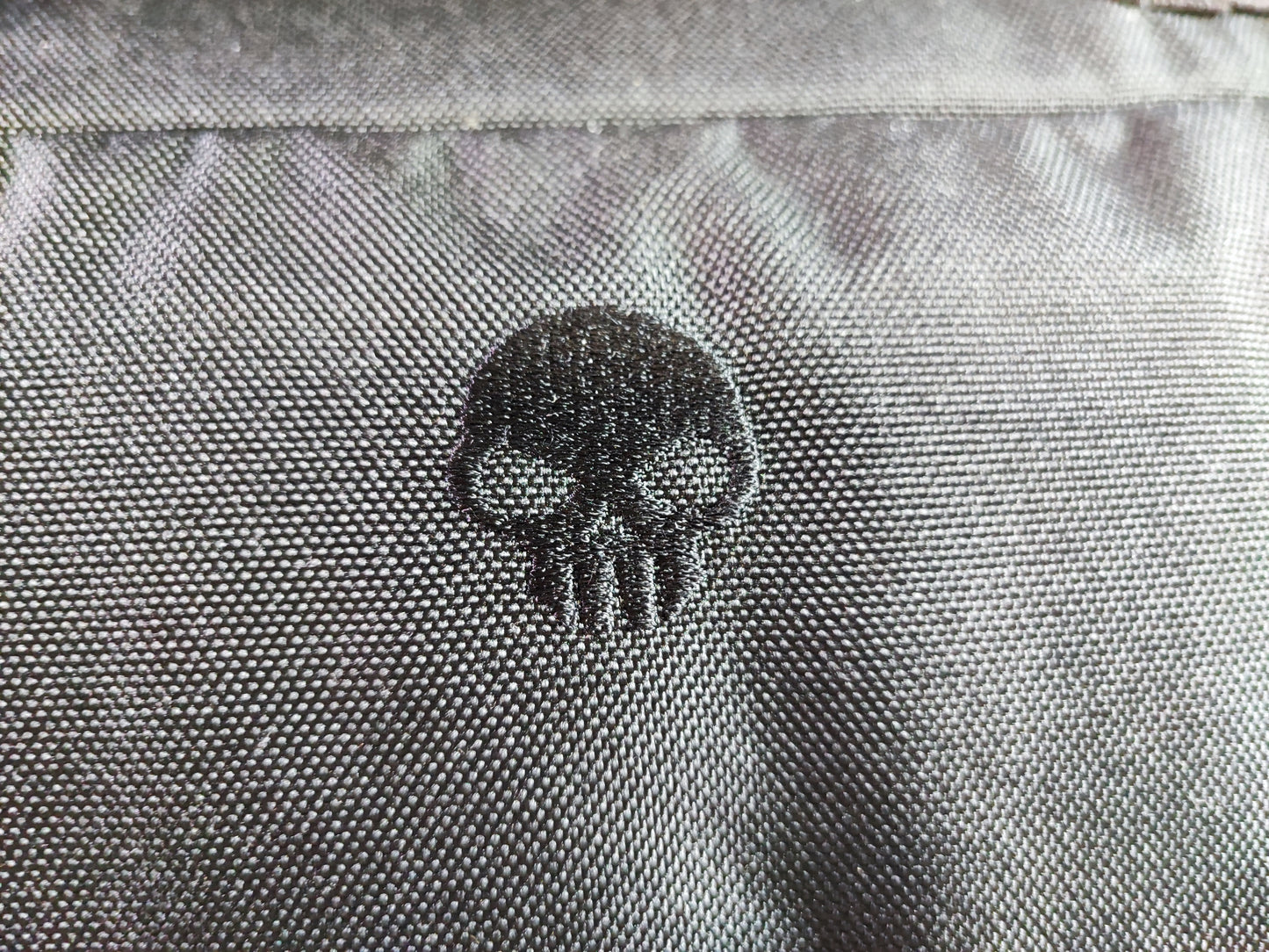 NIGHTTRON ADVENTURE 35L universelle Reisetasche für Sissybar oder Gepäckträger