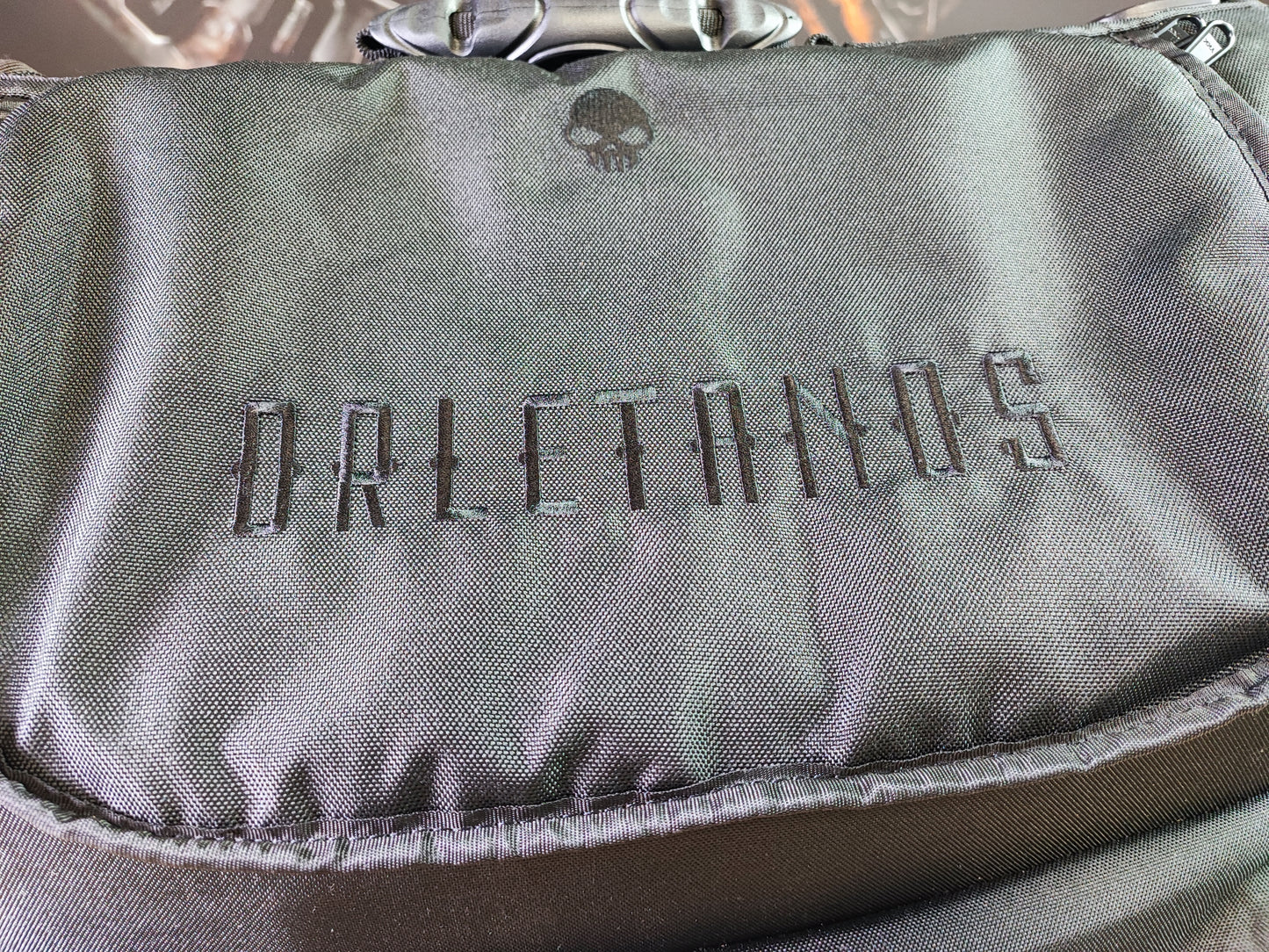 NIGHTTRON ADVENTURE Plus 65L universelle Reisetasche für Sissybar oder Gepäckträger