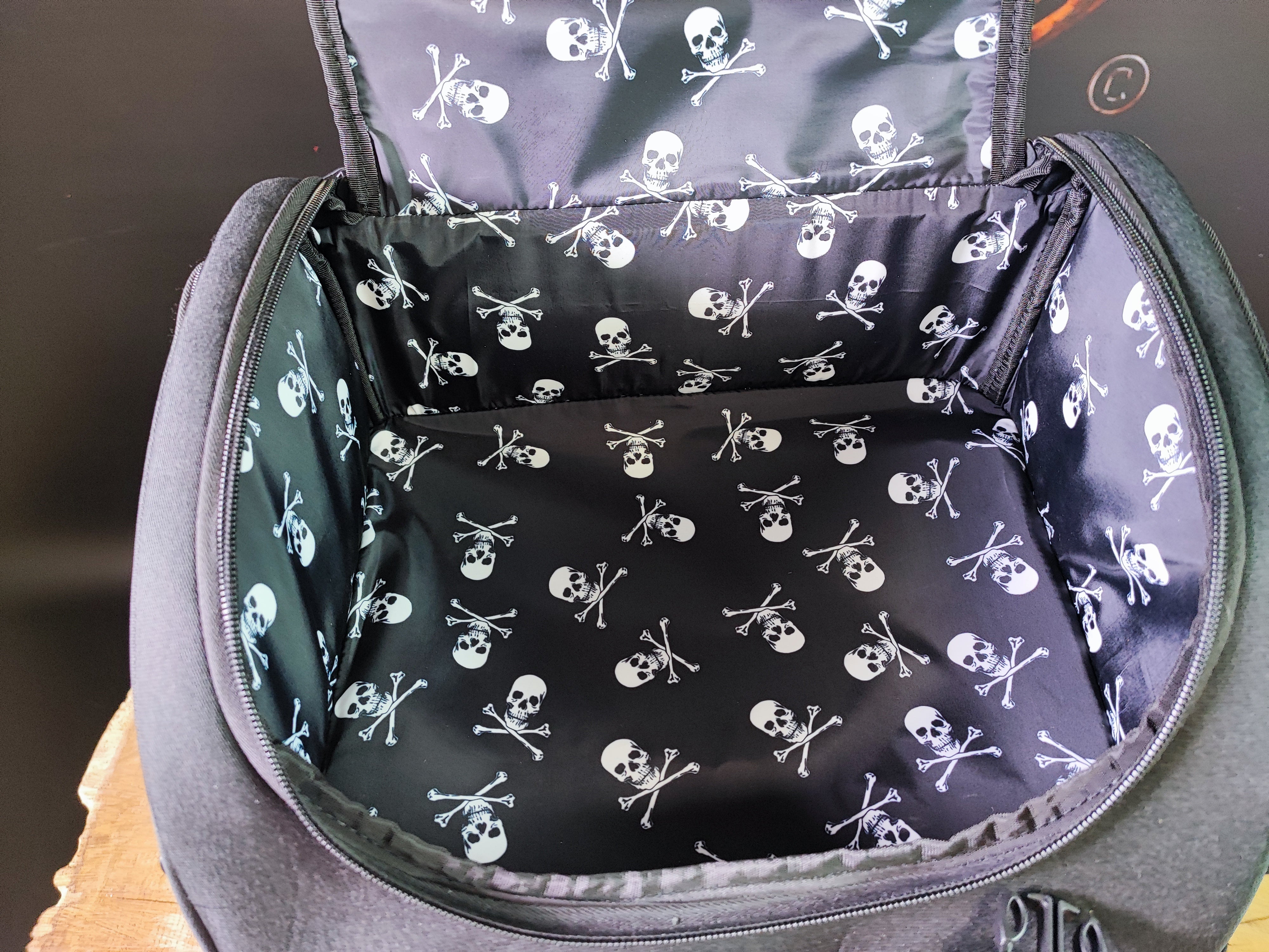 BAG-ROCK L universelle Reisetasche für Sissybar oder Gepäckträger