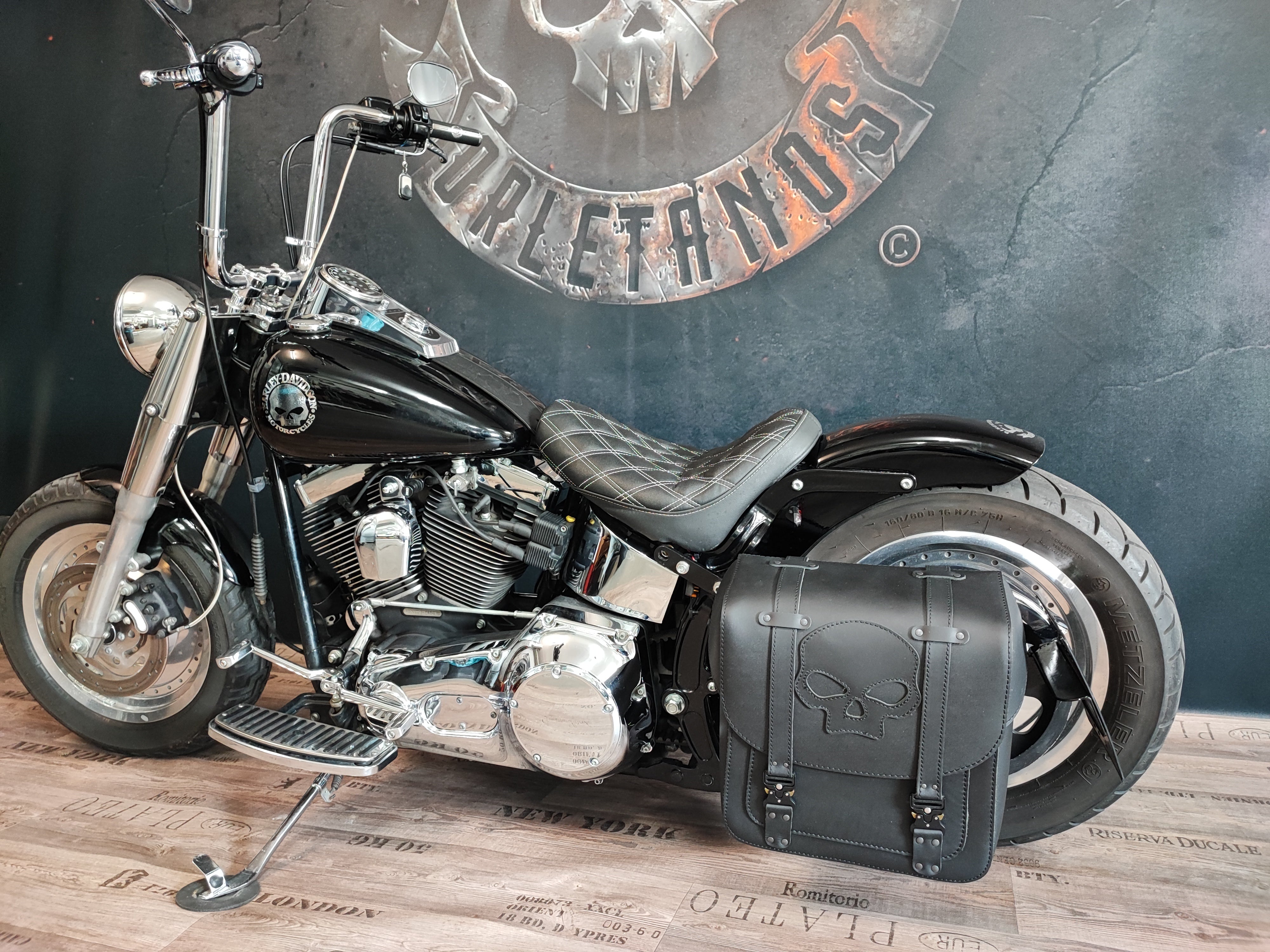Olymp Skull Blackline Seitentasche universell 19 L