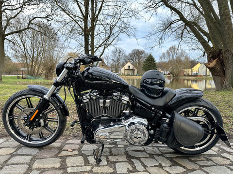 Diablo Skull Blackline Schwingentasche mit Flaschenhalter passend für Harley-Davidson Softail