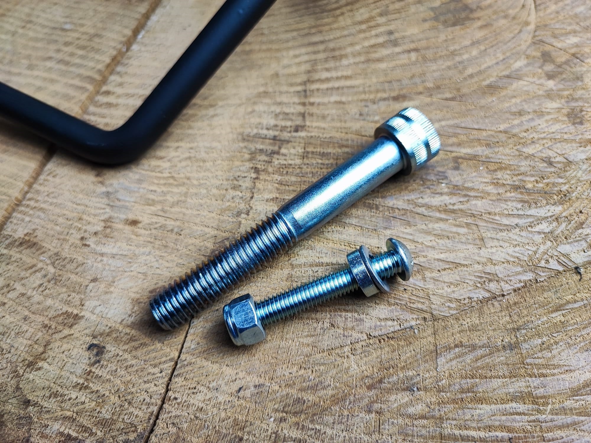 Seitentaschenhalter für das KlickFix-System passend für Harley Davidson Sportster XL/XLM/XLN Bj. 1994-2004 rechte Seite