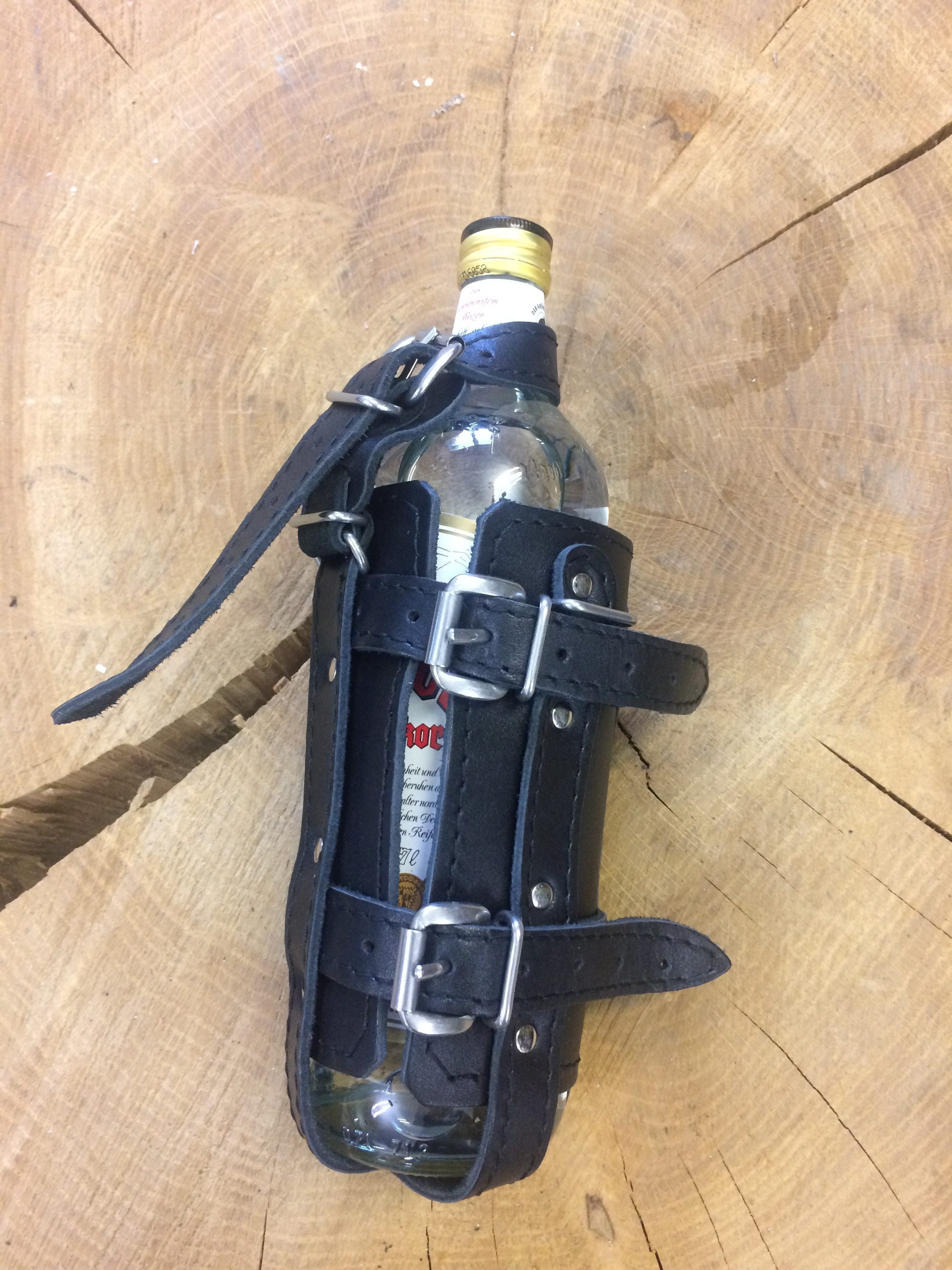 Getränkehalter / Flaschenhalter in Schwarz