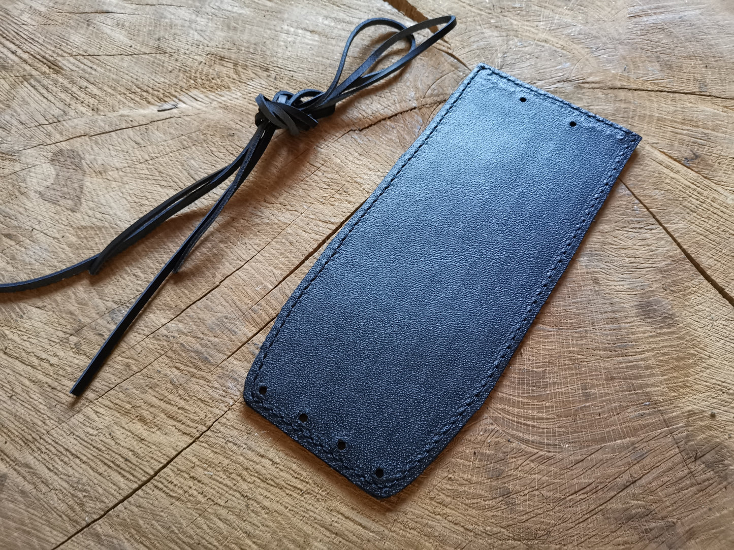 Tankpad in schwarz passend für Harley-Davidson Softail bis 2017