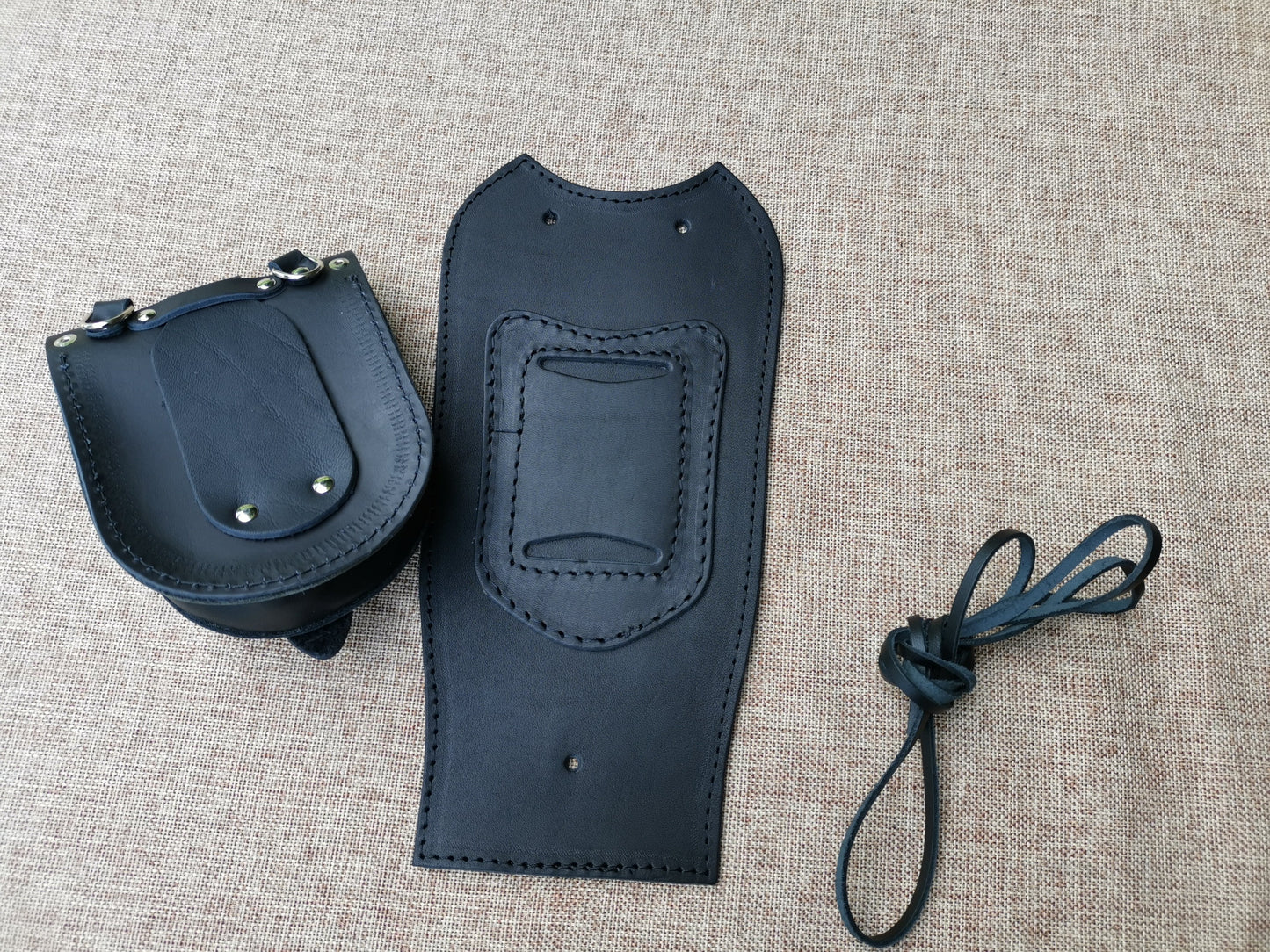 Tankpad schwarz passend für Harley-Davidson Heritage mit V Dashboard