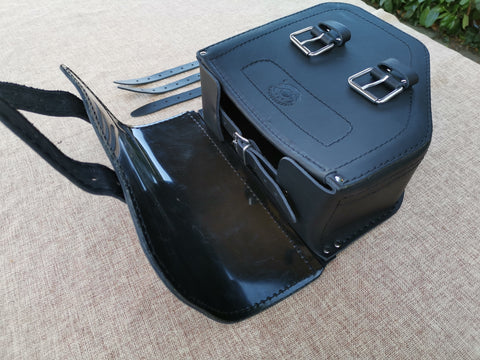 Poseidon Schwarz Satteltaschen Set passend für Harley-Davidson Street Bob bis 2017