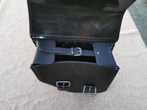 Poseidon Schwarz Satteltaschen Set passend für Harley-Davidson Street Bob bis 2017