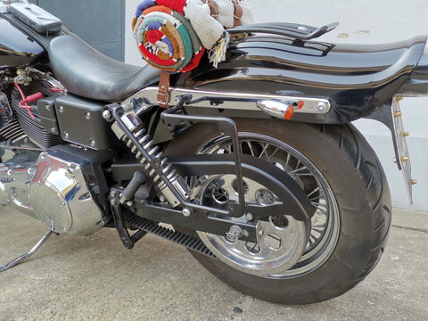 Satteltaschenhalter XL Links passend für Harley-Davidson Dyna Street Bob von 1996 bis 2017