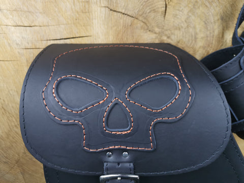 Sporty Skull Orange Schwingentasche passend für Harley-Davidson Sportster