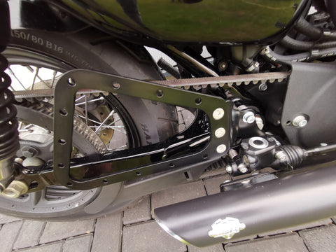 Seitentaschenhalter passend für Harley Davidson Sportster ab 2004 rechte Seite MIT ABS