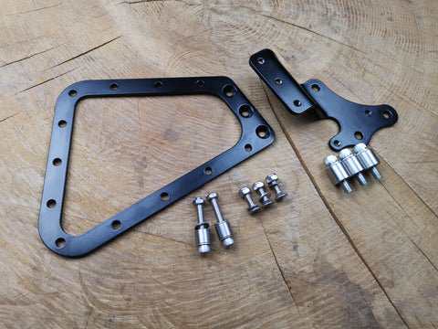 Seitentaschenhalter passend für Harley Davidson Sportster ab 2004 rechte Seite MIT ABS