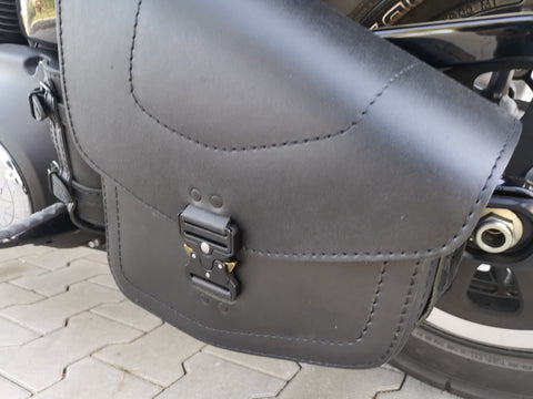 Odin Blackline Schwingentasche passend für Harley-Davidson Softail