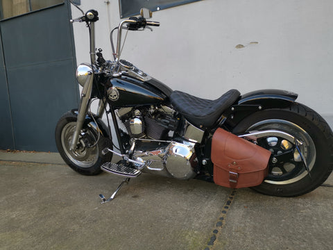 Odin Rotbraun Schwingentasche passend für Harley-Davidson Softail