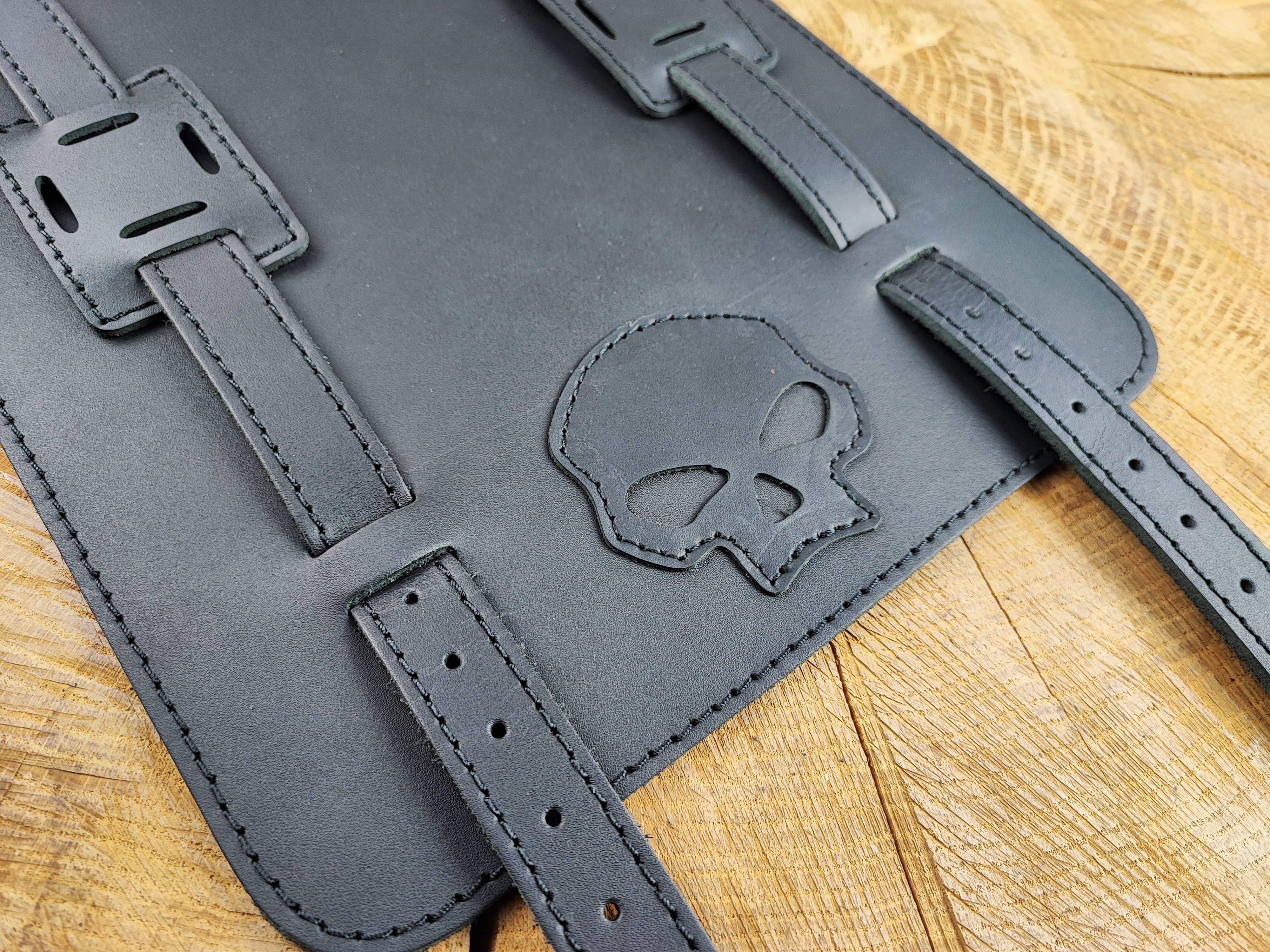 Deckenrolle Skull schwarz