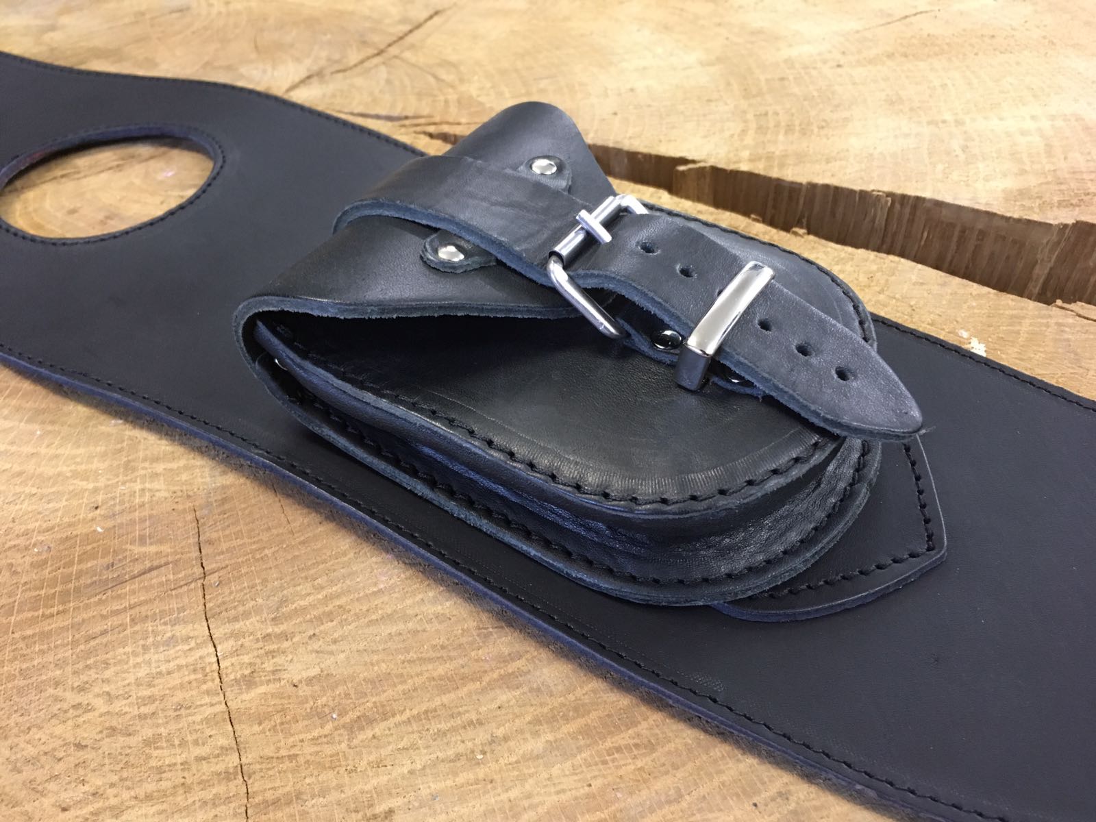 Tankpad mit Zusatzasche schwarz passend für Harley-Davidson Sportster