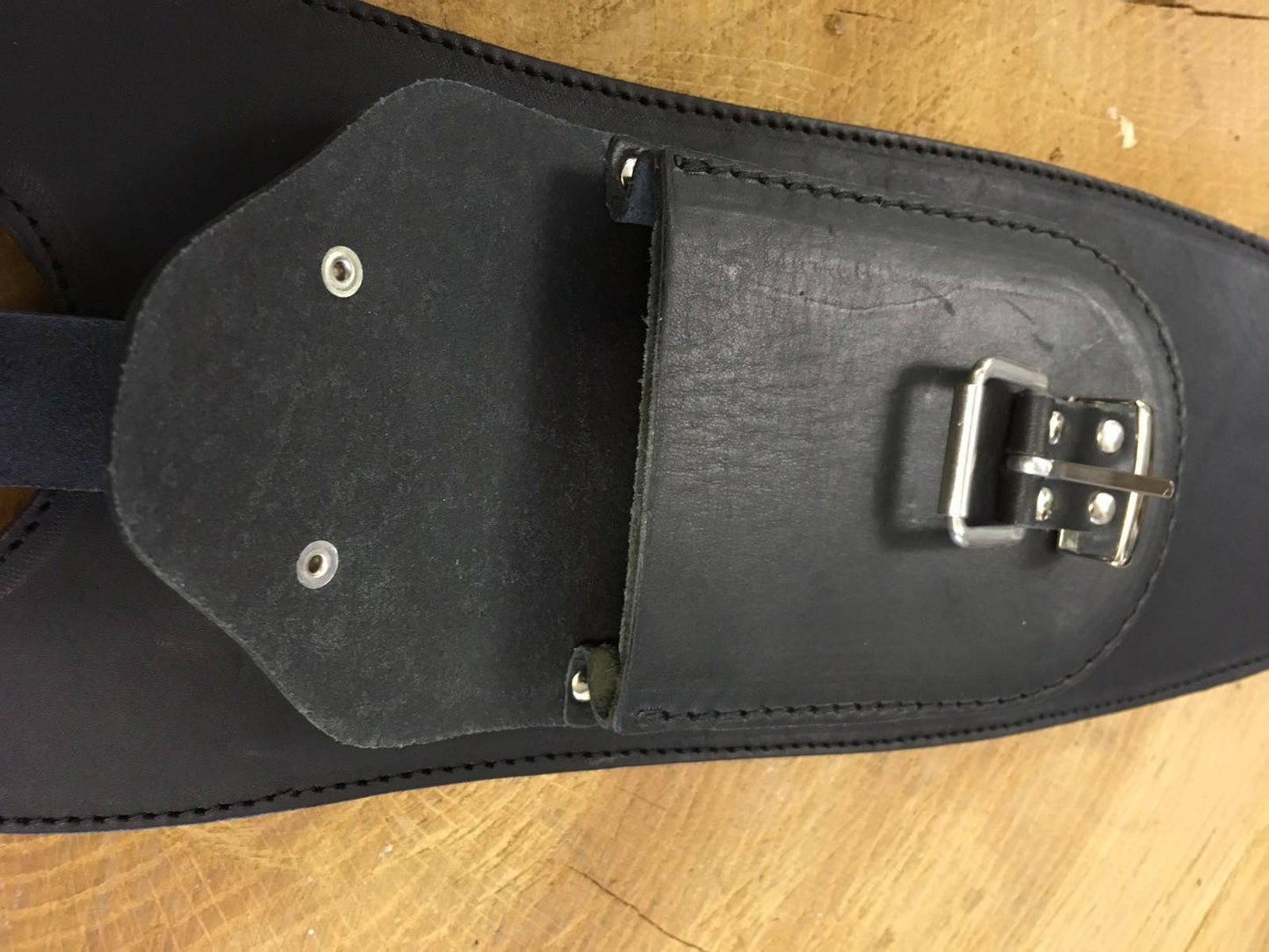 Tankpad mit Zusatzasche schwarz passend für Harley-Davidson Sportster