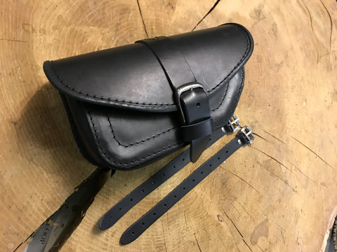 Muscle Schwarz Seitentaschen Set passend für Harley-Davidson VROD Modelle
