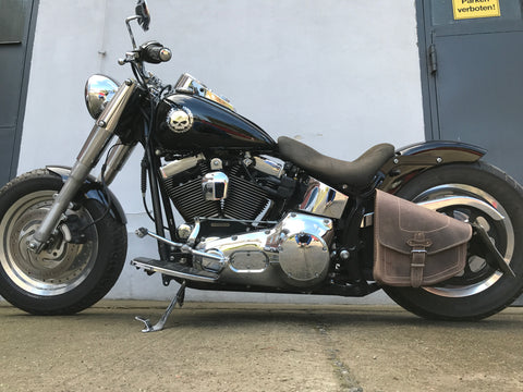 Odin braun Schwingentasche passend für Harley-Davidson Softail