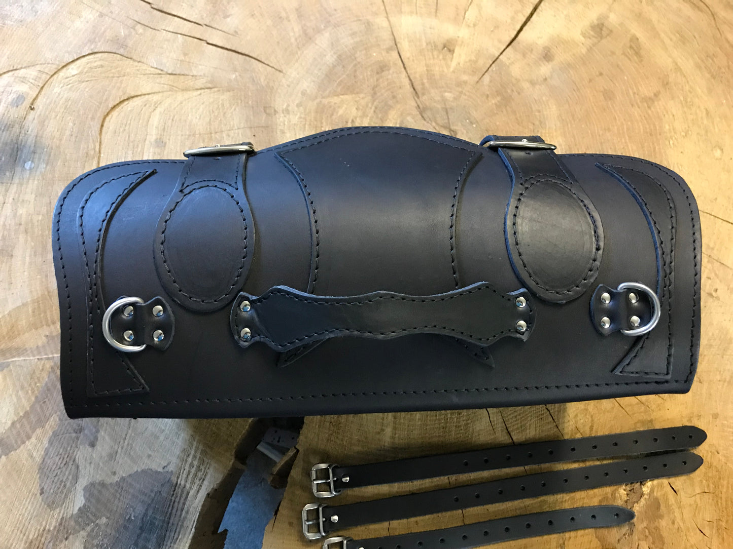 Gepäckkoffer "DEVIL" 11L  in schwarz