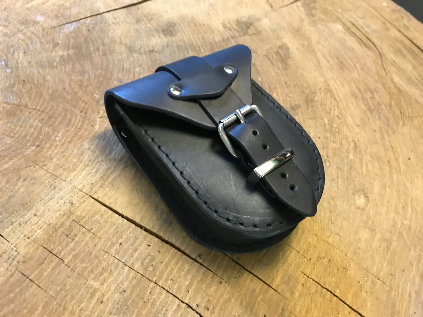 Gürteltasche / Zigarettenetui in schwarz