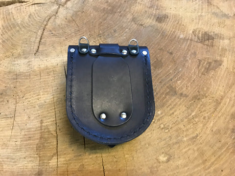 Gürteltasche / Zigarettenetui in schwarz