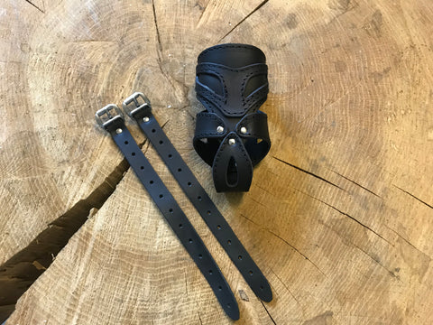 Dosenhalter & Getränkehalter aus Leder in schwarz